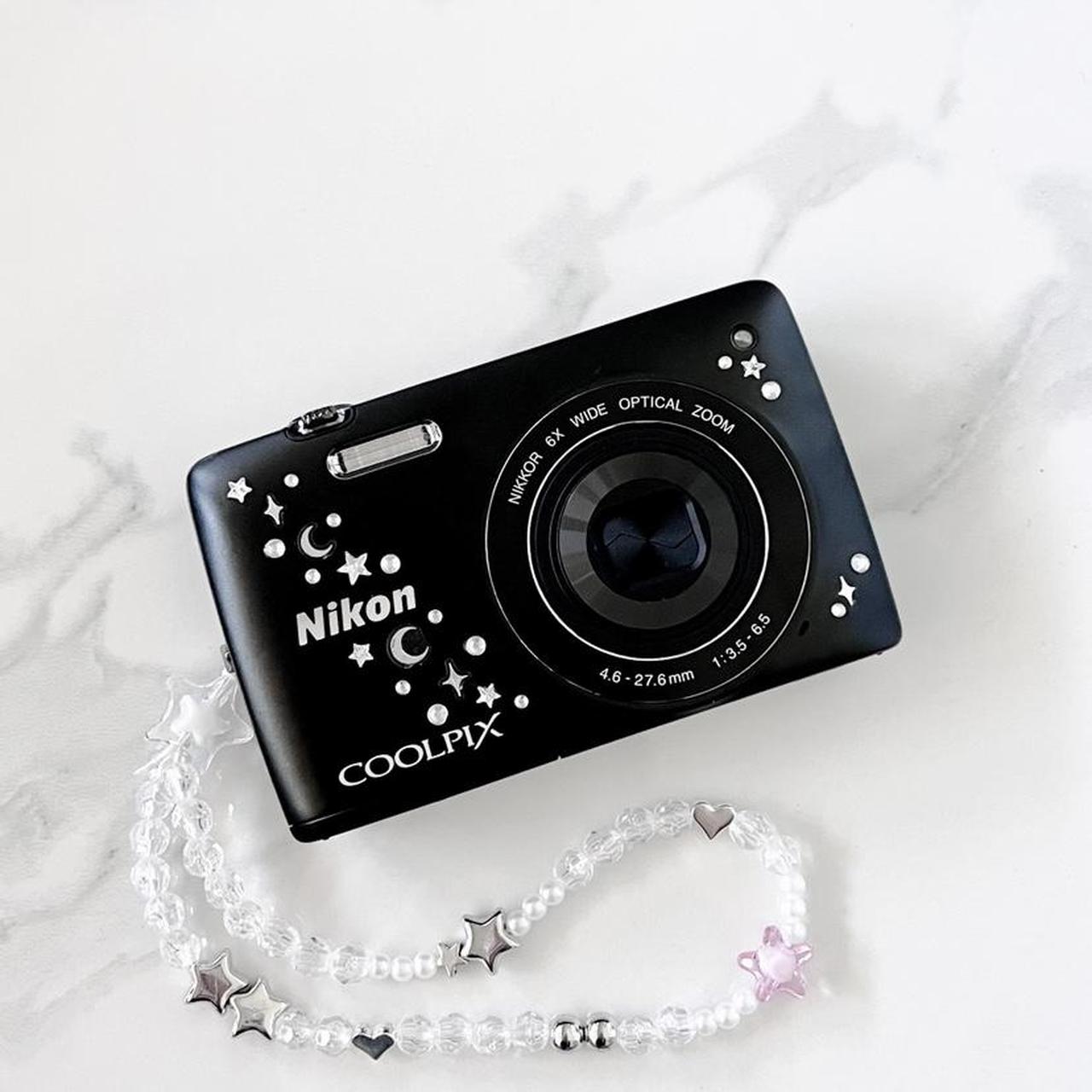 Nikon Coolpix S4200 β Minimalist Y2K Digicam | 14MP, Touchscreen, HD Video