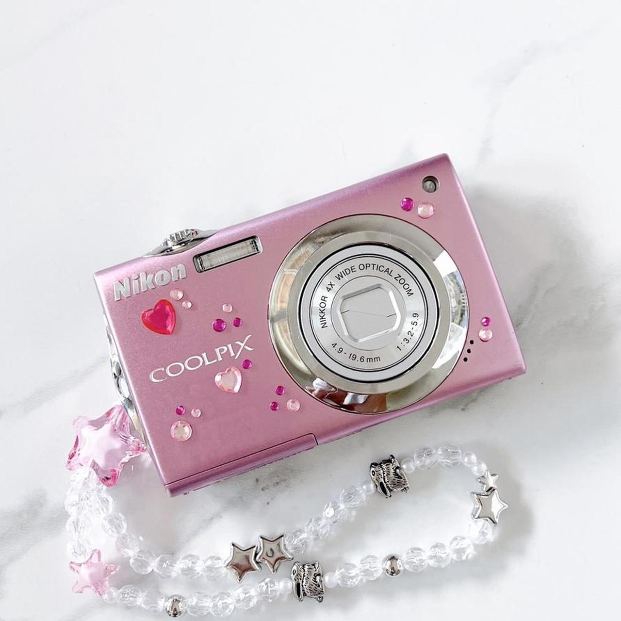 Nikon Coolpix S4000 – Baby Pink Y2K Digicam | 12MP, Touchscreen, HD Video