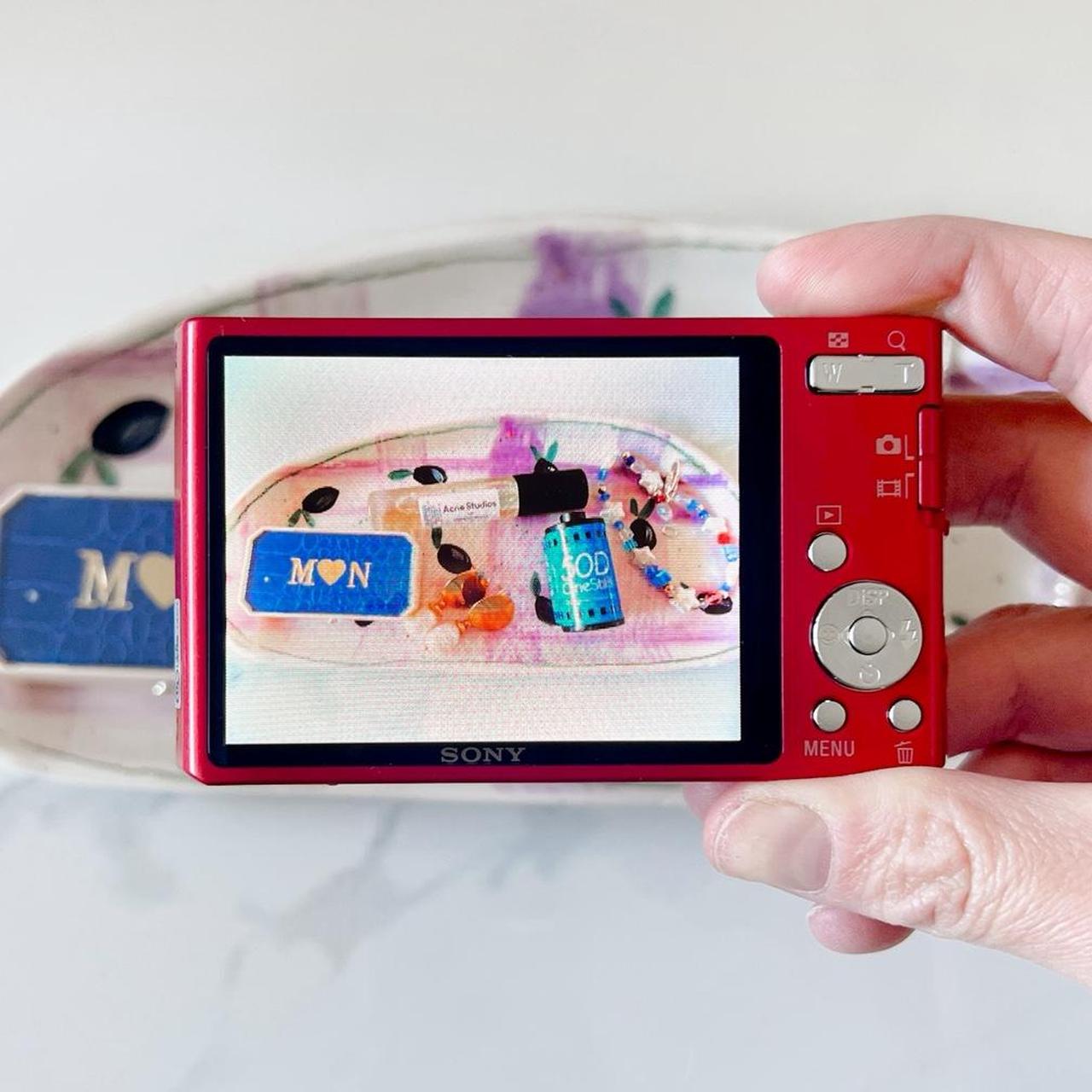 Sony Cybershot DSC-W330 β Cherry Red Y2K Digicam | 14.1MP, Carl Zeiss Lens, HD Video