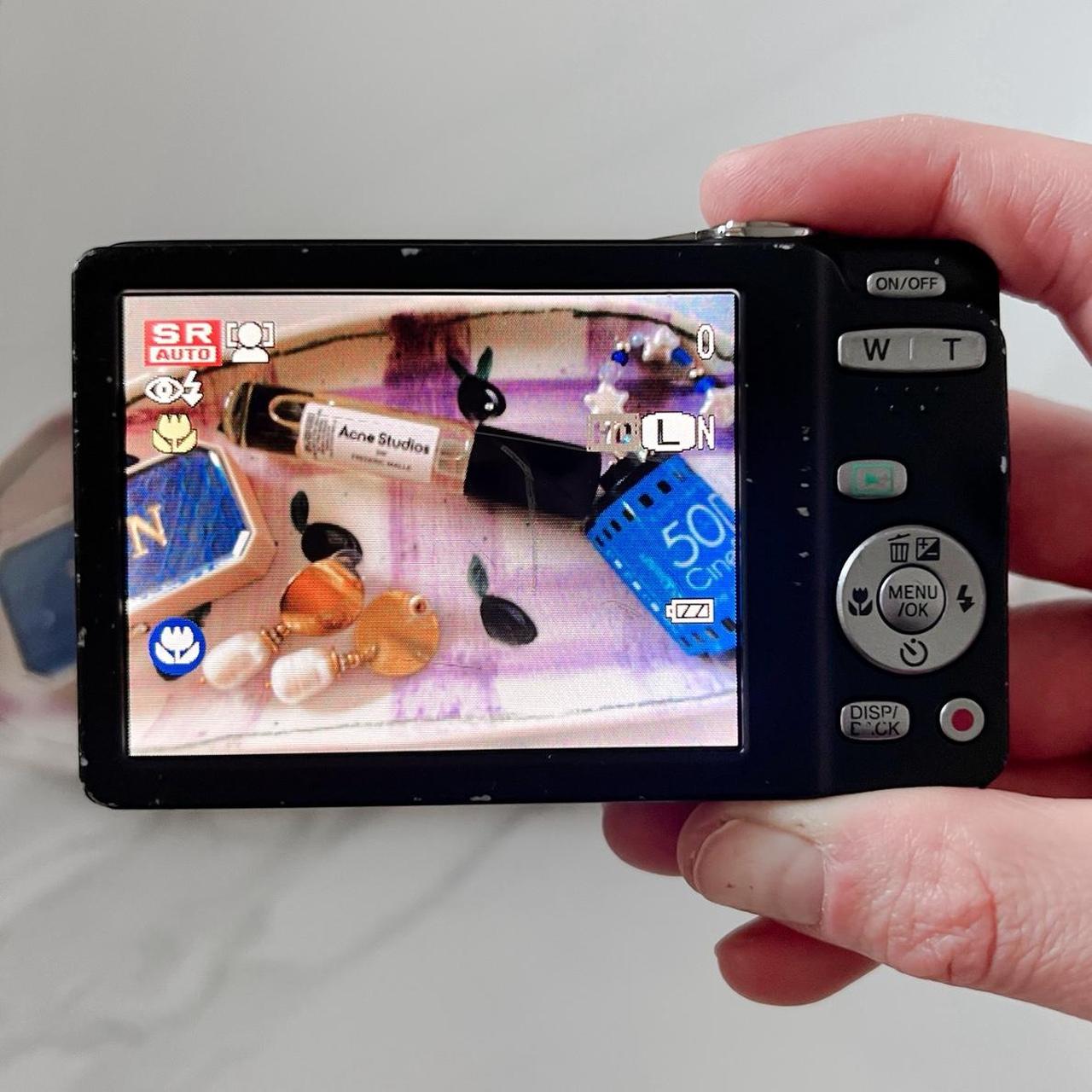 Fujifilm FinePix JX520 โ 14MP Retro Y2K Camera โจ HD Video & Film-Like Glow