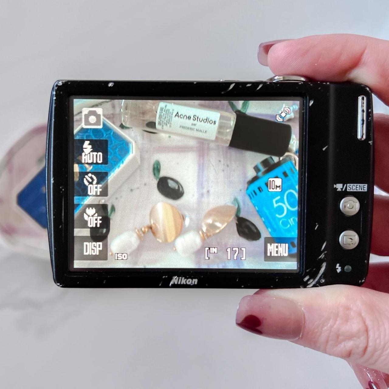 Nikon Coolpix S230 β Touchscreen Y2K Digicam | 10MP, VR, Video Mode