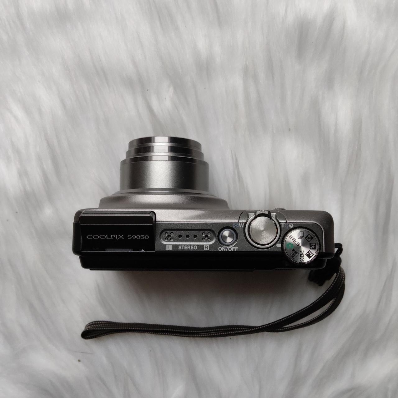 Used Digital Camera | Silver Nikon COOLPIX S9050 Digital Camera | Complete Set