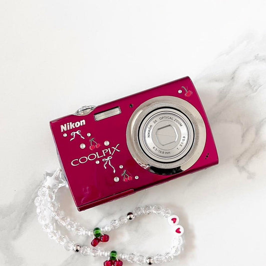 Nikon Coolpix S230 – Cherry Red Y2K Digicam | 10MP, Touchscreen, VR