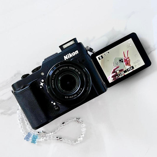 Nikon Coolpix P7800 – Pro Y2K Digicam ✩₊˚ Vintage Glow