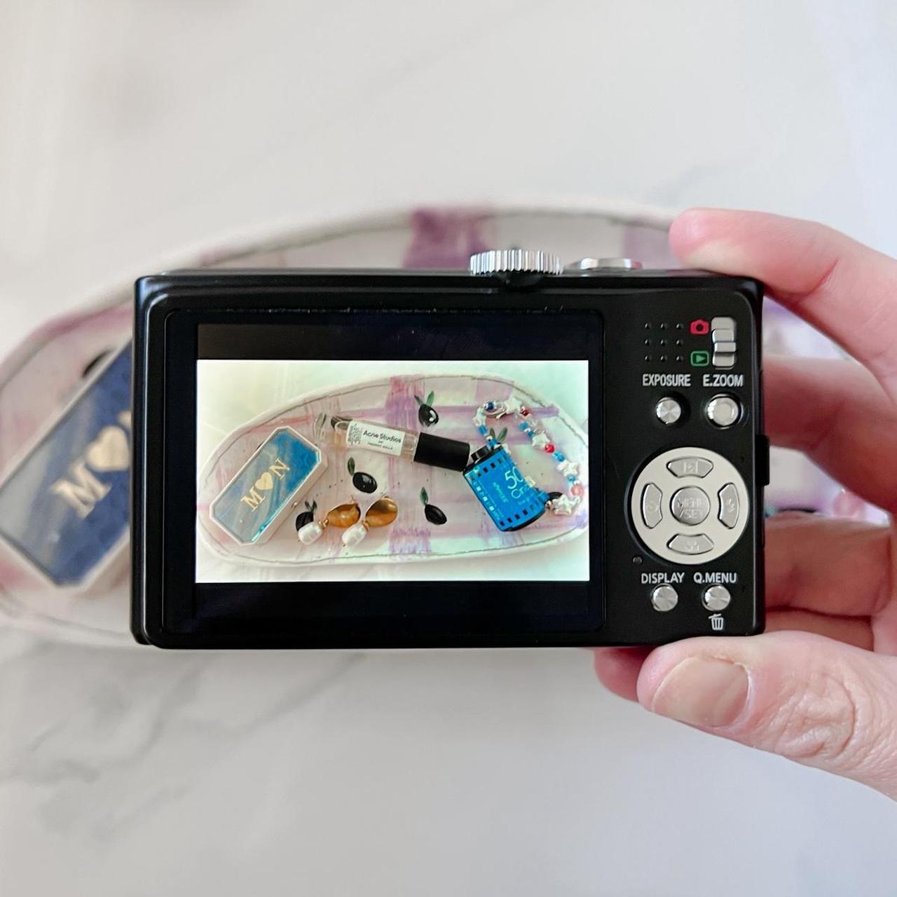 Panasonic Lumix DMC-ZS6 – 18MP Leica Lens Retro Camera ✨ 12× Zoom & Y2K Film Glow