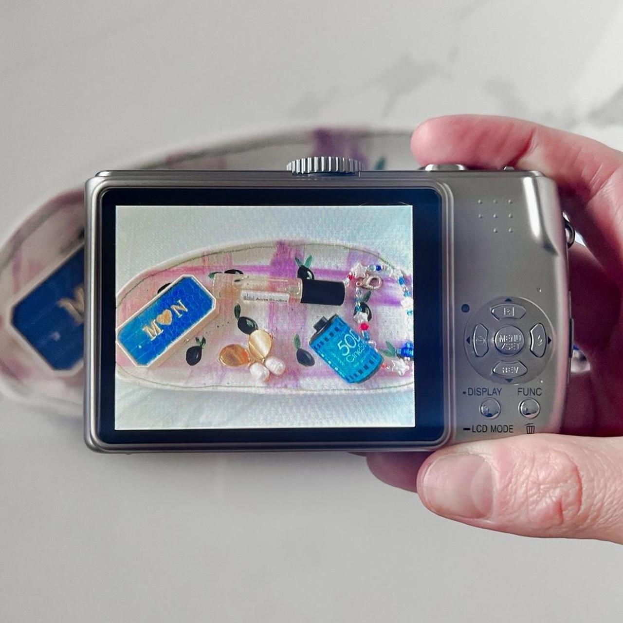 Panasonic Lumix DMC-TZ3 – Leica Lens Retro Y2K Camera 🎞✨ Used in “Just Your Doll” MV