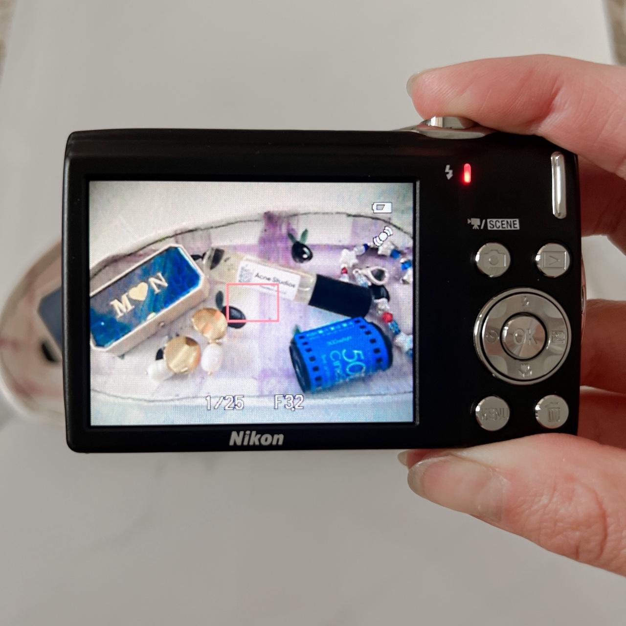 Nikon Coolpix S3000 – Capri Blue Y2K Digicam | 12MP, VR, VGA Video