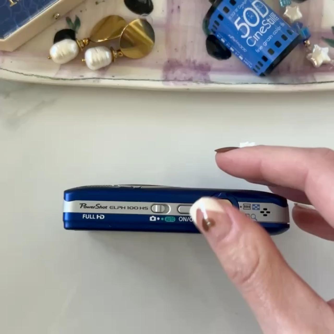 Canon PowerShot ELPH 100 HS – Sapphire Blue Y2K Digital Camera 💙✨ Full HD & 4× Zoom